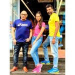 Nikita Dutta Instagram – Run long, Run light and Run bright!.
.
.
The #TataMumbaiMarathon limited edition of the ASICS Gel-Nimbus 22 is here!.
.
@asicsindia @rohanbopanna0403 
#ASICS #asicsindia #GelNimbus22 #IMoveMe #TataMumbaiMarathon Asics Linking Road