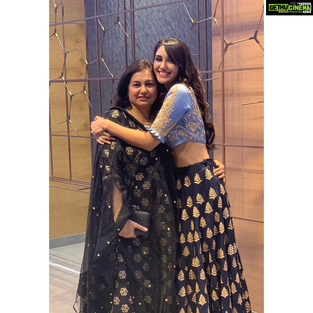 Nikita Dutta Instagram - My best friend, my child and sometimes a mother. तुम जीयो हज़ारों साल! 💖 @alka.dutta16