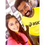 Nikita Dutta Instagram - Run long, Run light and Run bright!. . . The #TataMumbaiMarathon limited edition of the ASICS Gel-Nimbus 22 is here!. . @asicsindia @rohanbopanna0403 #ASICS #asicsindia #GelNimbus22 #IMoveMe #TataMumbaiMarathon Asics Linking Road