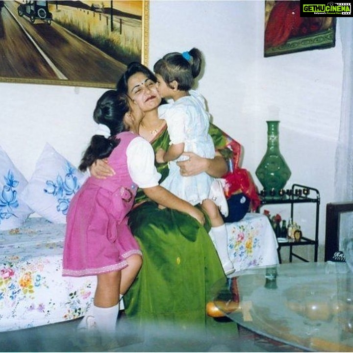 Nikita Dutta Instagram - My best friend, my child and sometimes a mother. तुम जीयो हज़ारों साल! 💖 @alka.dutta16