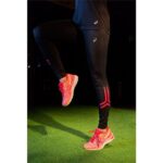 Nikita Dutta Instagram - Keep calm and stretch 👟 #GelCumulus21 #ASICS #ASICSIN #IMoveMe #WinTheLongRun @asicsindia Shot by @kirtivirmani8