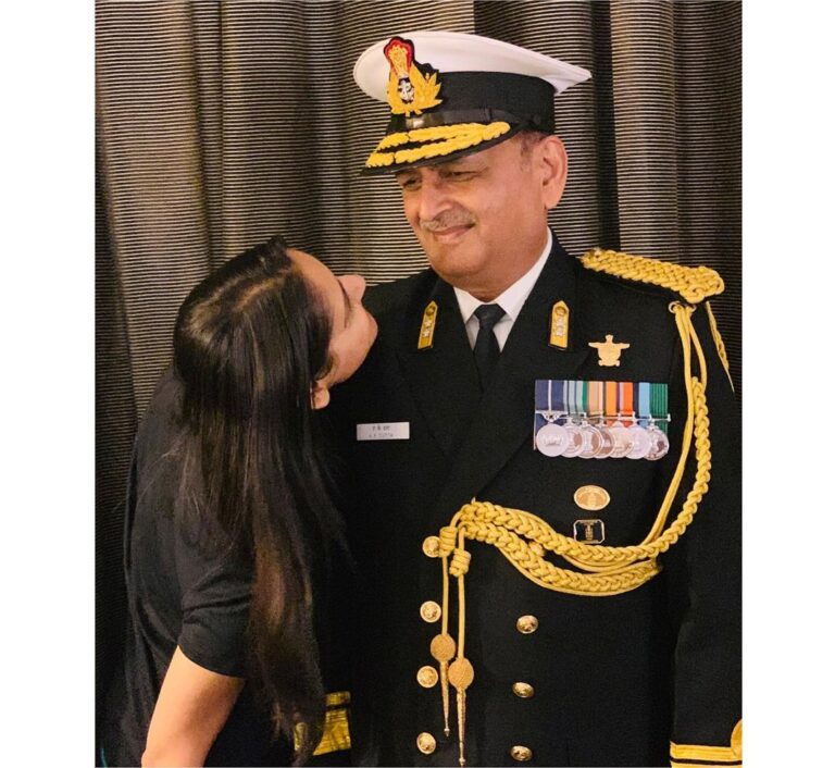 Nikita Dutta Instagram - No one messes with the Admiral except meeee! Happy 60th Daddy Dutta 🤗❤️ You are already too wise for the world. Just wish you lots of patience to tolerate my clownishness in life. 🤓🦄 @akdutta59