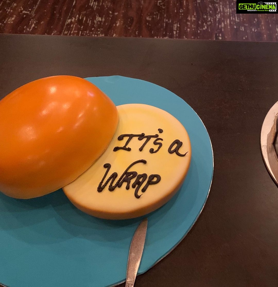Nikita Dutta Instagram - It’s a wrap! What a fun ride this has been. Much love and ounces of gratitude to the whole team of #Maska❤️🙏 @netflix_in @mutant_india @neerajudhwani @srishtibehlarya @thesaranfiles #SeherLatif @m_koirala @pritkamani @shirleysetia @misschamko @eeshitnarain @fifi_kleintje