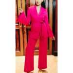 Nikita Dutta Instagram - Think pink 💕🦄 . . Styled by @jaferalimunshi Outfit by @savlamba HMU @shibu_shimmer . #Aafat #MainHoonAafat #Titli🦋 #MXPlayer #MXOriginals Taj Lands End, Mumbai