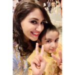 Nikita Dutta Instagram - Date for tonight ✌️🦄 #ObsessedAunt Hyatt Regency Pune