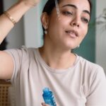 Nisha Agarwal Instagram - #Collaboration​ I am choosing the #PowerOf5 with Plum’s 5% Niacinamide face serum with rice water and amino acid complex! ​A perfect beginner friendly serum that helps clear blemishes, improve skin texture & brighten the skin 💙 I’ve shared my detailed review, check it out and get your hands on it using my code NISHA10 for 10% off on @plumgoodness ​ #PowerOf5 #PlumGoodness #CleanRealGood™️ #PlumGoodness™️ #TalkCleanToMe™️​