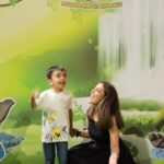 Nisha Agarwal Instagram - Ishaan and I experienced The First ever Metaverse wildlife safari ! 🐯🐸🦧🐬 Kinder Joy Natoons along with Kidzania present an awesome experience for your kids. We had an amazing experience and you definitely shouldn’t miss this one ! Natoons is an all year round animal collection by kinderjoy. You can also continue learning more about natoons on the applaydu app. It’s on in Mumbai from Oct 1st to 18th and in Delhi from Oct 1st to the 9th ! Head over to @kidzaniaindia asap ! 🌳🌵🌳 @kinderind #Collab #KinderJoyNatoonsMetaverse #EnjoyTheNatoonsMetaverse #KinderJoy #Natoons #mumbaimoms #delhimoms #mumbaimomblogger #delhimomblogger #delhimommyblogger