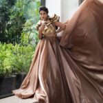 Nivetha Pethuraj Instagram – Magazine: @wstories.in
In Partnership with: @she_india
Founder : @its.manikandan
Photography: @palaniappansubramanyam
MUA: @reenapaiva & Team
Outfit & Styling: @suresh.menon
Jewellery by: @mspinkpantherjewel