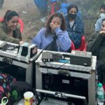 Nivetha Pethuraj Instagram – And that’s after 16+ hours of shoot.. So much love for these women!!!!!!! 🤍