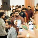 Nivin Pauly Instagram - An amazing time with this lively audience at the #MeetAndGreet in #Dubai @saturday_night_movie in theaters from November 4th! 🎇 @rosshanandrrews #NaveenBhaskar #AjithVinayaka #Sareth @golchin_pharsfilm @pharsfilms @AjuVarghese @Siju_Wilson @SaijuKurup @_Saniya_Iyappan_ @Grace_Antonyy @Malavika_Sreenath @saturday_night_movie @ajithvinayakafilms @Jakes_bejoy @aslamkpurayil @noblejacob5455 @vishnudevaofficial @catalyst4movies @mrprofessional.in #SaturdayNight #SaturdayNight4thNov #NivinPauly #AjuVarghese #SijuWilson #SaijuKurup #SaniyaIyappan #MalavikaSreenath #GraceAntony #RosshanAndrrews #ajithvinayakafilms #avf #malayalamMovie #mrprofessional #ComingSoon