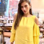 Nusrat Jahan Instagram - I guess all mommies have crushed 👗🙈🙈🙈 #mommylife #yellow #dinnerdate #wednesday #beloved #love #life #instafashion #instadaily