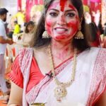 Papri Ghosh Instagram – Here’s Durga pooja celebration with my family and friends ❤️❤️❤️