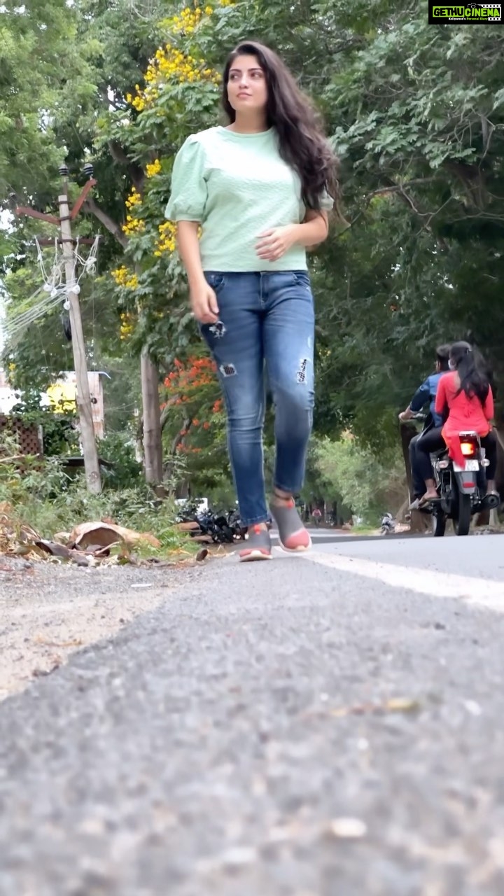 Papri Ghosh Instagram - #nature #road #own #path #alone #notlonely #actress #slomo #tamil #song #reelsinstagram