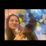 Pooja Bose Instagram - Pls watch these 2 small kids teaching such a big lesson of humanity in my latest vlog link in bio