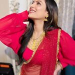Pooja Bose Instagram - Pls watch my Diwali vlog out now link in bio