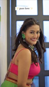 Pooja Jhaveri Instagram - I have realised over time that pure love is when someone lets you be a child even when you are growing old… 
When their presence itself makes you feel the ultimate sense of peace; 
Growing old together is great; but growing strong and growing confident in every aspect of life is an unbeatable feeling and only pure love can make you feel that way…. ! 
Hold on to someone who stirs your whirlwind of emotions and blends them into soothing your soul…. (Just like this track) ;) 
.
.
- #poojawrites 

Singer : @ishanipdave 
Location : @ac0studios 
Jwellery : @h.t.creations 
MUAH : @mittalmehta_artistry 
Video : @rohittt0_03 
.
.
#purelove #joy #happiness #soulful #soulfulsongs #truelove #truebeauty #childlike #happymoment #loveisintheair #soul #soothing #meditation #loveislove #blessed #navratri #outfits #garba #gujarati #gujaratisong