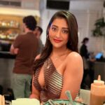 Pooja Jhaveri Instagram - This place is 3X huge than it looks ! Visited @lolitawinebarmiami on my trip to #miami and here is my review on what I experienced. First things first, this place is literally in the heart of the city. It’s in downtown Miami. This massive place is 2 floored with 3 different restaurants merging into one. The rooftop overlooks the streets of Miami, while the bar is an open bar on the ground floor. Once you get inside @lolitawinebarmiami they have 3 private rooms (large and small) for different party sizes. And beautifully decorated. When I say “beautifully decorated” trust me on it. It was literally my vibe decor. So much about the ambiance (because I am all about vibes and ambiance) but let’s talk about the food here. Being a vegetarian it was important to find a restaurant with good vegetarian options and they had many many options. (Difficult to find in Miami) We called for the classic aglio olio pasta, tacos and cheese board to go with their classic wine. Food was so filling and delicious. The experience got better because their staff is soooo warm and welcoming. They helped us pick the perfect options for food and also gave us a mini tour into their massive property ! If you are visiting Miami before it starts getting cold 😭 I highly highly recommend, you visit @lolitawinebarmiami . . #foodrecommendation #food #foodporn #miami #miamilovers #travel #foodplace #wine #besteatingspots #miamifood #miamitravel #travelwithme #instatravel #travelblogger #travelpartner #instatag #poojajjhaveri #travelwithme #travelwithpooja