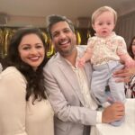 Pooja Kumar Instagram – #fbf congrats @maneeshkgoyal and Andrew and welcome to the world of parenting! It’s the best job ever!!! Can’t wait for this little angel to meet Naavya and create more memories!! #babies #india #america #parenting #grateful #blessed