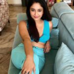 Poonam Bajwa Instagram - The game was called Match the couch 🦋 📸 @curls_and_curves555