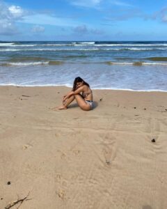 Pranati Rai Prakash Instagram - Tan! 🌴🌞