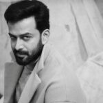 Prithviraj Sukumaran Instagram – കേരള പിറവി ആശംസകൾ! ❤️❤️❤️ Pic: @shanishaki Styling: @bobbyunderground2710