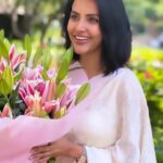 Priya Anand Instagram – May the flowers remind us why the rain was soo necessary – Xan Oku 🌸