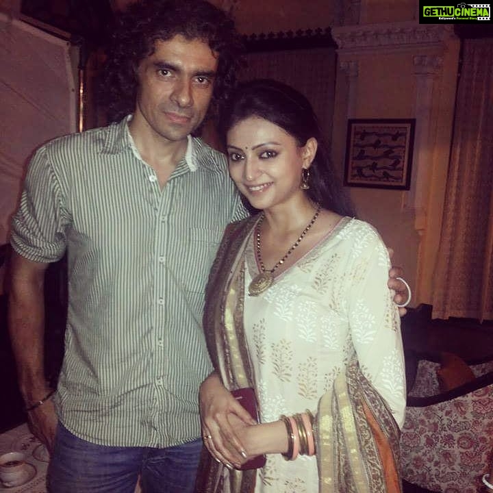 Priyanka Mondal Instagram - #shootingwith #legend #myfavorite #director #imtiazali #bestopportunity #wantagain #priyanka #modelife #actorslife #likeforlikes #follow4follow #instagoodđź’•đź’• #instaclick #instagram #thankugod #lovemyjob #priyankamondalofficial