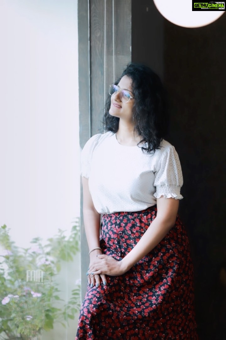 Priyanka Nair Instagram - 📸 @das_appan__ @fairsalon #reels #reelsinstagram#instaday#priyankanair Fair Professionals