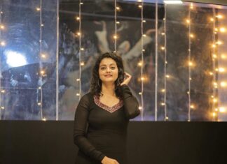 Priyanka Nair Instagram - Costume - @aanunobbyofficial #priyankanair #inblack