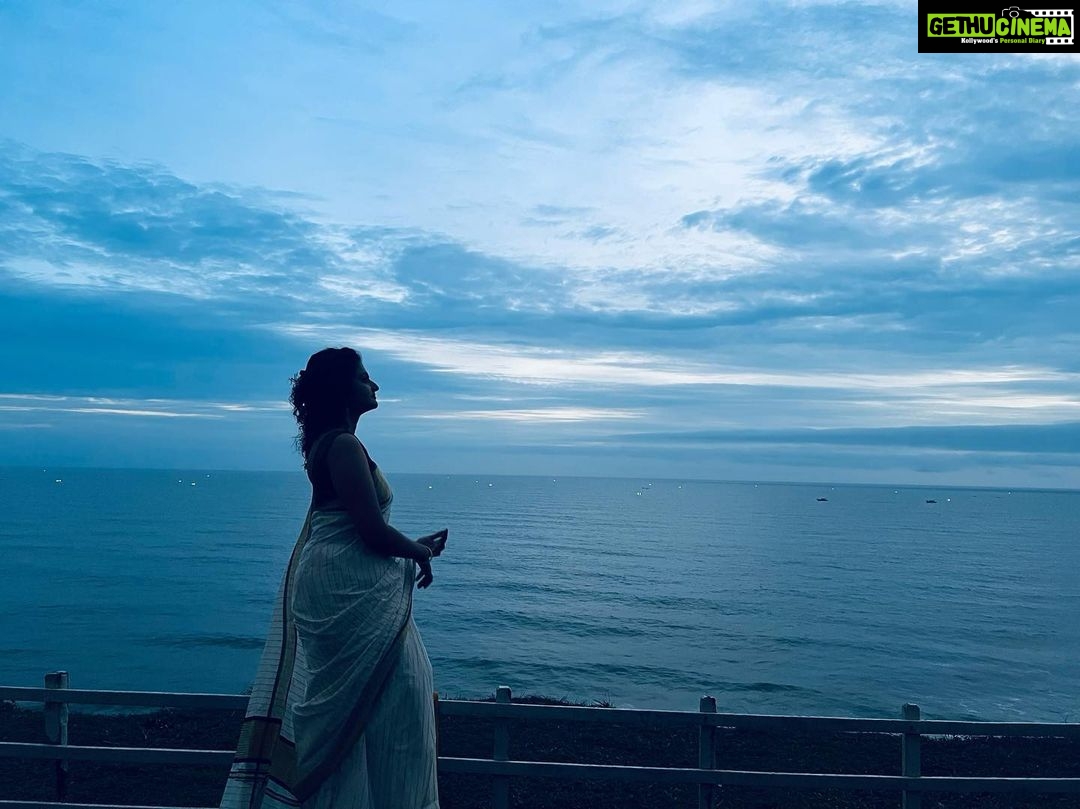 Priyanka Nair Instagram - Blueeee Varkkallai, Kerala, India