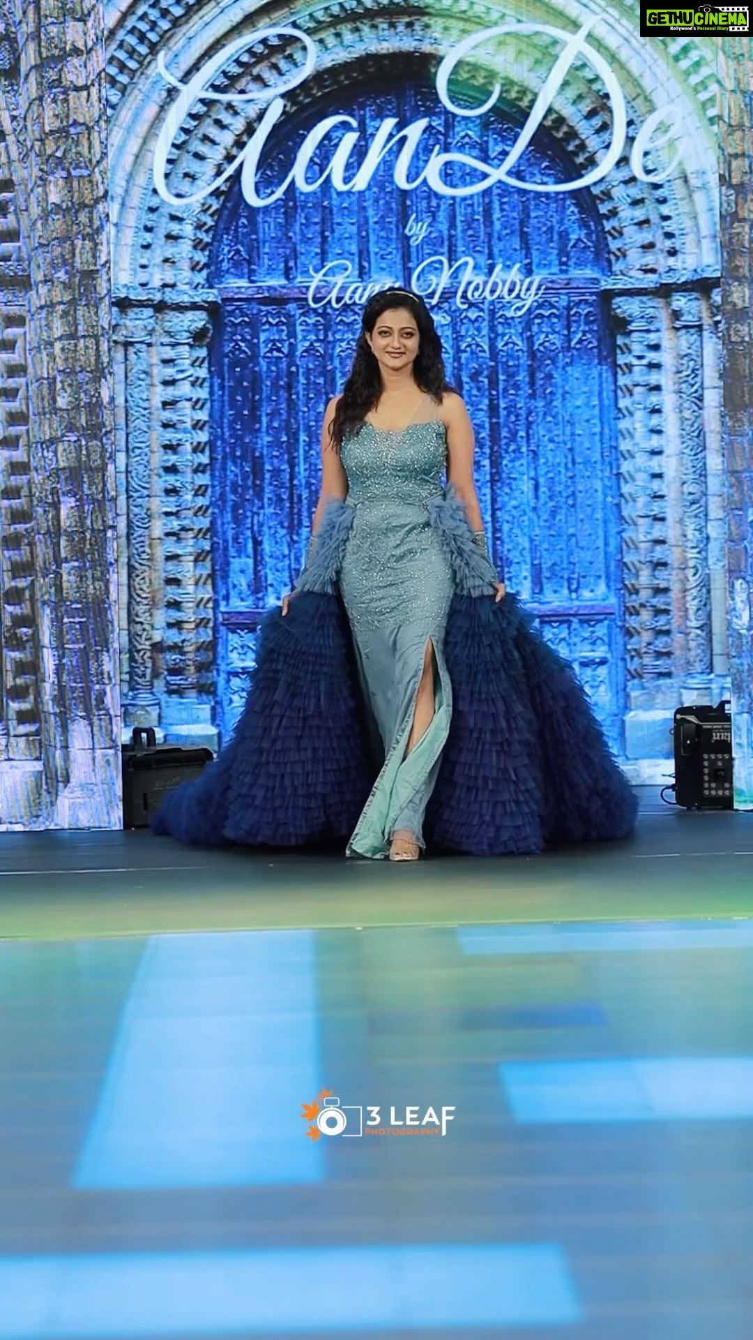 Priyanka Nair Instagram - She dreams of the ocean late at night and longs for the wild salt air. ❤️ Costume designer and style consultant @aanunobbyofficial Magical show choreographer @dalukrishnadas Makeup and hairstyle - @mukeshmuralimakeover Shot by - @3leaf_photography @lulumalltvm #fashion #rampwalk #showstoper #blue#mermaid #redcarpet#trivandrum#actress#priyankanair