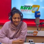 Priyanka Nair Instagram - Looking for adventure here too 😍 @radio_keralam_1476 #radiokeralam1476am #playing#favoritesong#aayirappara#mammootty#urvashy#malayalam#filmsong#priyankanair#yaathrayay#enjoywhatimdoing Radiokeralam 1476