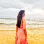 Pujita Ponnada Instagram - In my element 💫 Thanks for the love you are all showing for ‘Aakasa Veedhullo’, you guys made my week 💗 Pic credit: @pethakamsetti 😘 #pujitaponnada #actor #love #happiness #goadiaries The Southern Deck