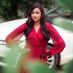 Pujita Ponnada Instagram - The world looks brighter in red ❤️ Shot by @sairam_rasa #pujitaponnada #actor #goodvibes #love #happyindependenceday