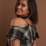 Pujita Ponnada Instagram - Miracle ft. @pujita.ponnada "You, yourself are the Miracle" In frame @pujita.ponnada Make up artist @dhani_makeup_hairstylist Hairstylist @thakur_laksh Curator @navin.portraits #pujitaponnada #kkmi #kathakanchikimanamintiki #actorslife #artist #mood