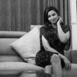 Pujita Ponnada Instagram - Good morning y’all 🖤 Happy weekend 🔥 📸 @marurickz #pujitaponnada #actor #love #birthdaymonth #libra