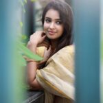 Pujita Ponnada Instagram – Everytime I see you, I fall in love all over again 💚

Happy Sunday ✨

📸@thescienceofphoto 

#pujitaponnada #love #actor #goodmorning #saree #sareelovers