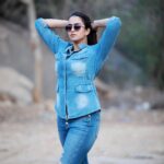 Pujita Ponnada Instagram - Denim kinda day 🕶 📸 @thescienceofphoto #pujitaponnada #actor #goodvibes #love #happyweekend