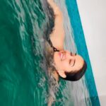 Pujita Ponnada Instagram - Beating the heat 🌊 #pujitaponnada #actor #goodvibes #love #summervibes