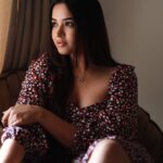 Pujita Ponnada Instagram - Pursue the things you love doing, and then do them so well that people can’t take their eyes off you ✨ Shot by @thescienceofphoto #pujitaponnada #actor #potrait #sunday #weekendvibes
