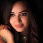 Pujita Ponnada Instagram - What do you see? ✨ Shot by @thescienceofphoto #pujitaponnada #actor #thelightseries