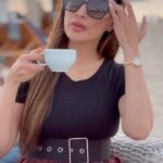 Raai Laxmi Instagram - Perfect high & tea time 😍❤️ #sunsetvibes #goldenhour #uae #reelsinstagram #instagood #nofilter #sunset #teatime #positivity #love #dubai #myspace 😍