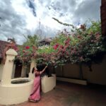 Rachana Narayanankutty Instagram - Camouflage is the most interesting of all the Arts💝 PC @___namitha.___ #rachananarayanankutty #camouflage #saree #traditional INDeco Hotels, Swamimalai