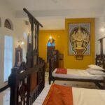 Rachana Narayanankutty Instagram - Conventional customary! #thanjavur #thanjaiperiyakovil #kumbakonam #kumbakonamdiaries #cholastyle #chola #indecohotels #papanasam #swamimalai @rachananarayanankutty 💓 @padmakumargeetha 💝 #swamimalai #swamimalaimurugantemple #indecohotelsswamimalai #indecohotels #tripstagram #kumbakonam #thanjavur #kumbakonamdiaries #kumbakonam_views @indeco_swamimalai INDeco Hotels, Swamimalai