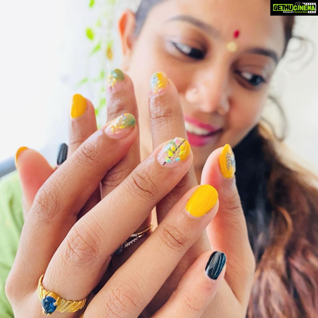 Rachana Narayanankutty Instagram - Nails 💅💅💅 @rachananarayanankutty #kochinailart #kochinailsalon #kochinailartandextensions #nailsbyrakhi