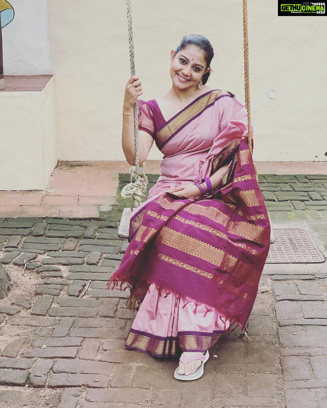 Rachana Narayanankutty Instagram - The more you are by yourself without being ruled by social compulsions, the more you are enabled to access your original nature. PC @___namitha.___ #sadhguruquotes #rachananarayanankutty #you INDeco Hotels, Swamimalai