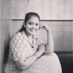 Rachana Narayanankutty Instagram - Posing for Dr. Chaithanya’s clicks @contactchaithanya . 🤍🤍🤍 #friends #bff #drfriends #smile #open #goodthoughts #goodtalk #blackandwhite
