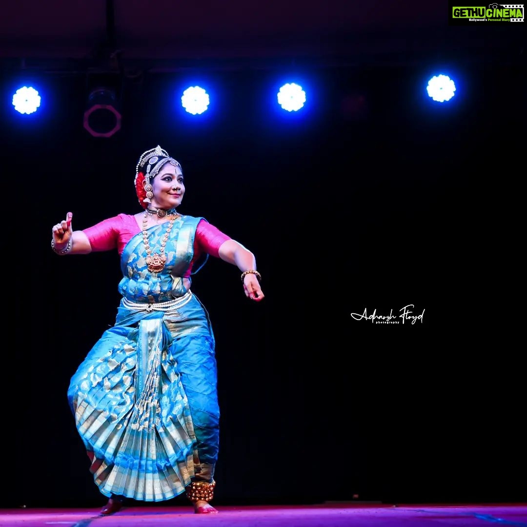 Rachana Narayanankutty Instagram - കക്കാട് ശ്രീ മഹാഗണപതിക്ഷേത്ര ഉത്സവം 2022 Kakkad Sree Mahaganapathy Temple, കക്കാട് ശ്രീ മഹാഗണപതി ക്ഷേത്രം