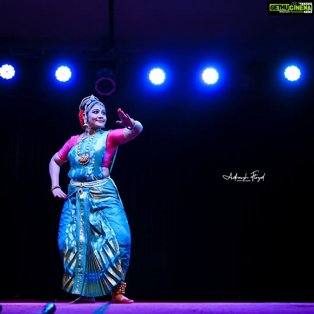 Rachana Narayanankutty Instagram - കക്കാട് ശ്രീ മഹാഗണപതിക്ഷേത്ര ഉത്സവം 2022 Kakkad Sree Mahaganapathy Temple, കക്കാട് ശ്രീ മഹാഗണപതി ക്ഷേത്രം