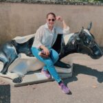 Rachana Narayanankutty Instagram – Suvvissuvennala suvvalala….
Just some Swiss things…🤍 
With these lovely booiiisss @krishh_drummer @fayiz_muhammed_official 
#rachananarayanankutty #reihnfallswitzerland #vacation #dancer #cow Schaffhausen Reihnfall Switzerland